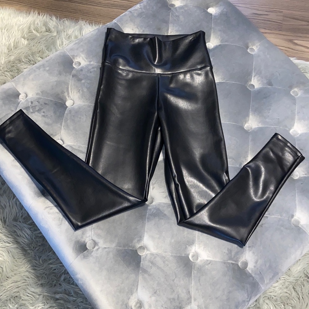 Faux leather leggings